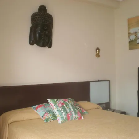 Lägenhet Con Jacuzzi Privado Y Parking *